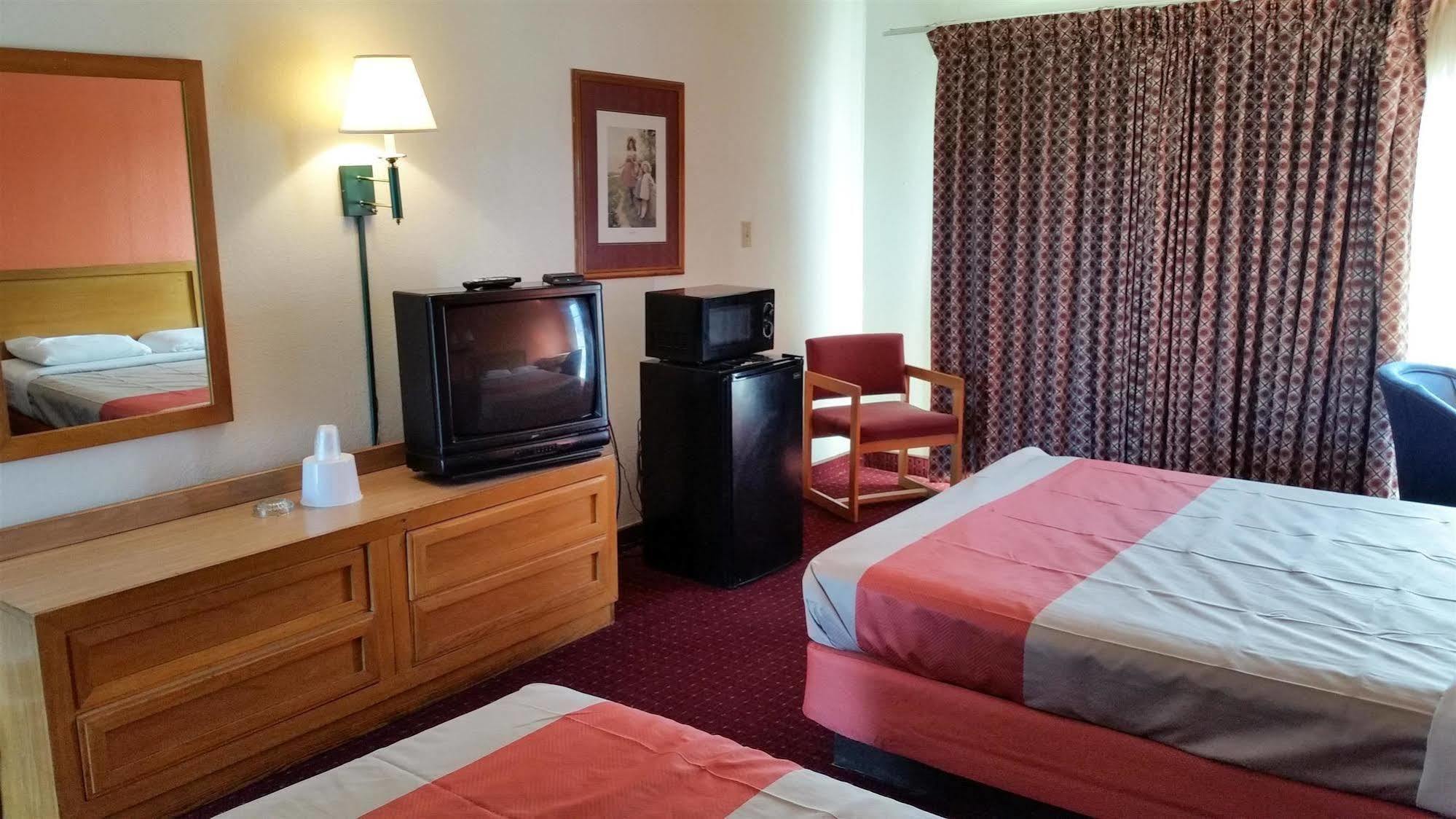 Hotel 6-opelousas, La 3*